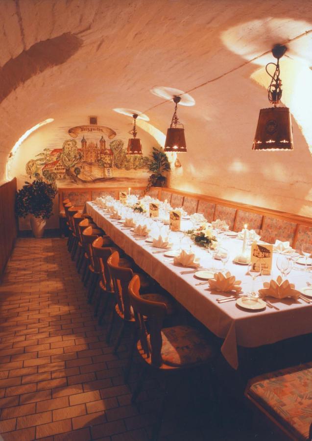 ויינגרטן Hotel Gasthof Baeren מראה חיצוני תמונה