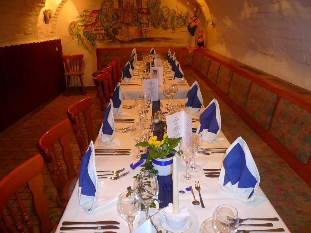 ויינגרטן Hotel Gasthof Baeren מראה חיצוני תמונה