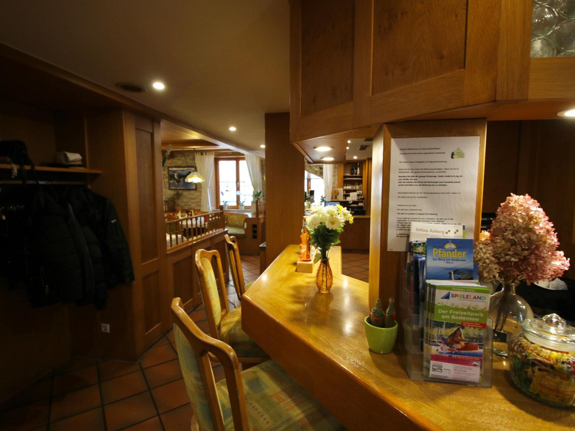 ויינגרטן Hotel Gasthof Baeren מראה חיצוני תמונה